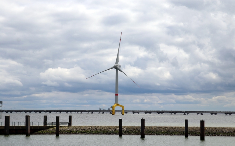 Emerging wind energy industry offers CT manufacturers new potential customer base